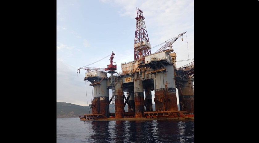 Après plus d’un an d’immobilisation : la plateforme pétrolière échouée à Bizerte enfin dégagée