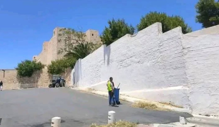 Théâtre Sidi Dhaher : la polémique du mur blanchi,