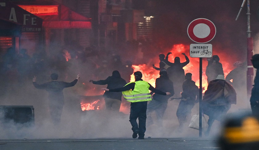Couvre-feux en France après des violences urbaines
